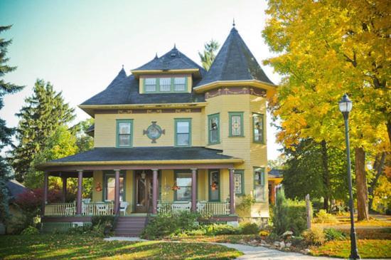 Ruby Manor Bed & Breakfast Gananoque Exterior foto