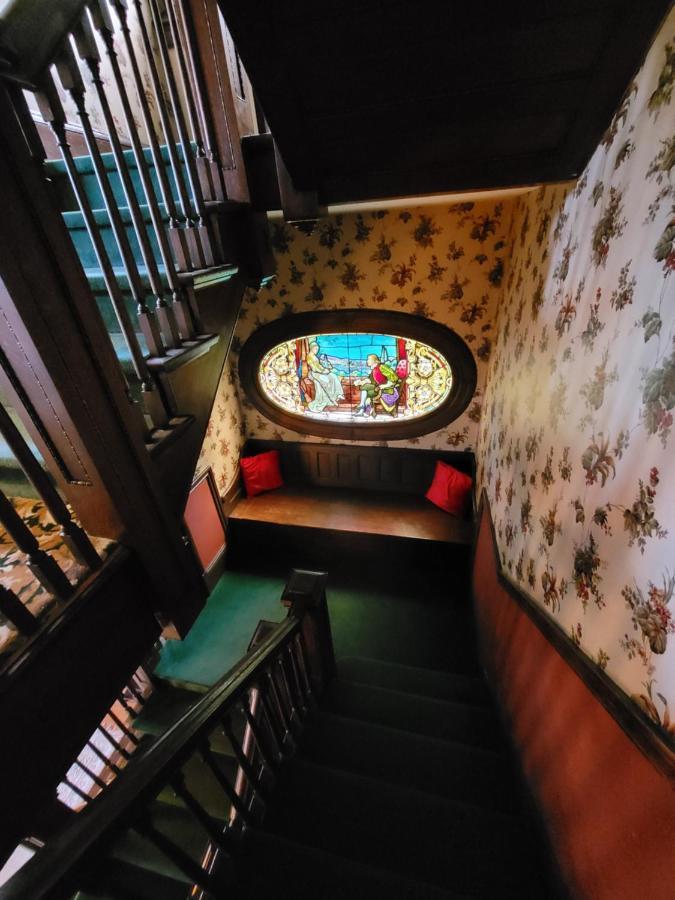 Ruby Manor Bed & Breakfast Gananoque Exterior foto